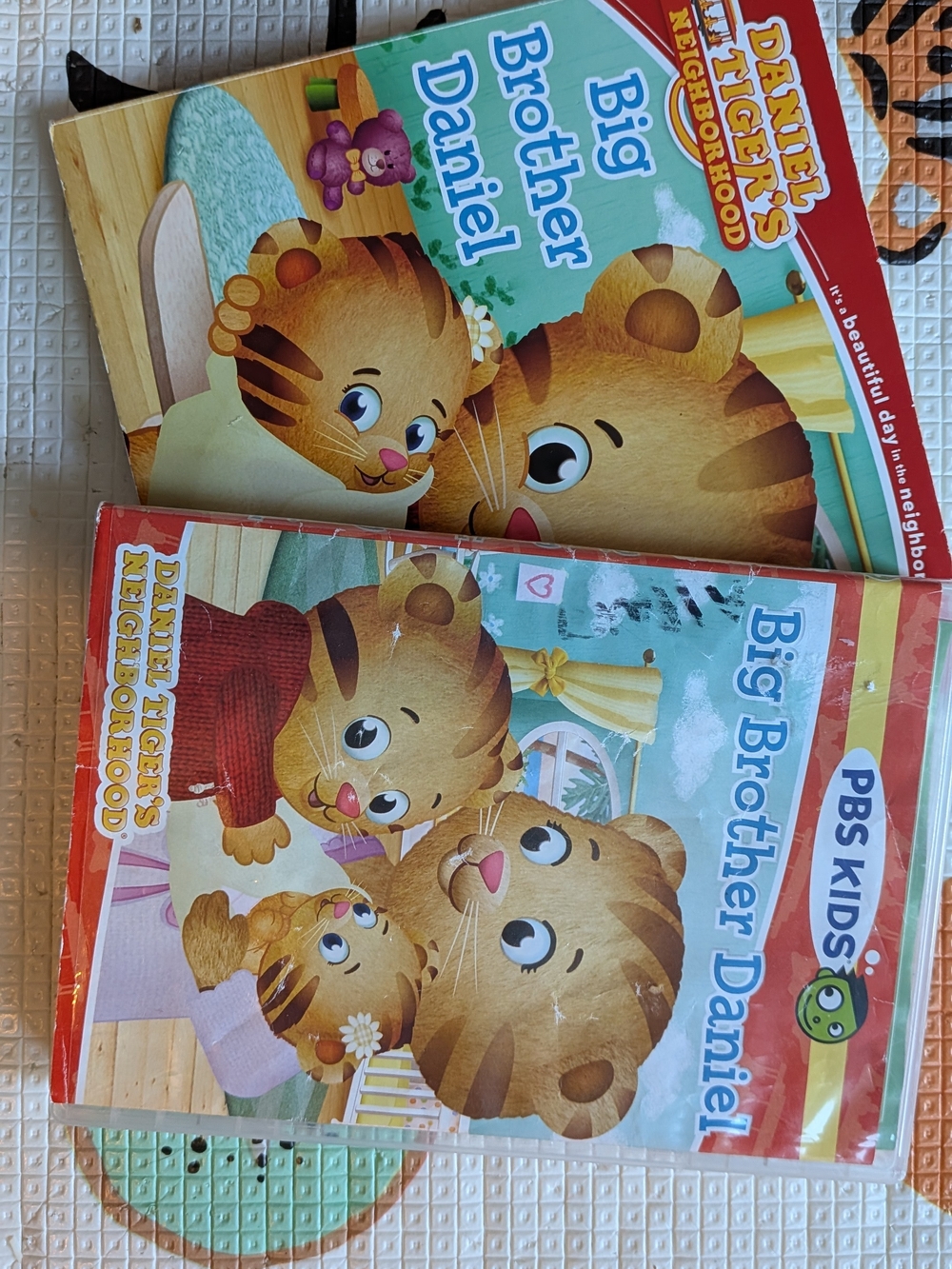 Daniel Tiger Big Brother Daniel - DVD & Board Book